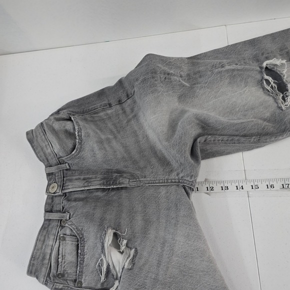 American Eagle Gray Distressed Ripped High‎ Waisted Mom Jeans - Size 2 Long - Picture 7 of 11